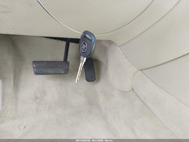 صورة مصغرة 11 لـ 2010 Cadillac DTS 1SC