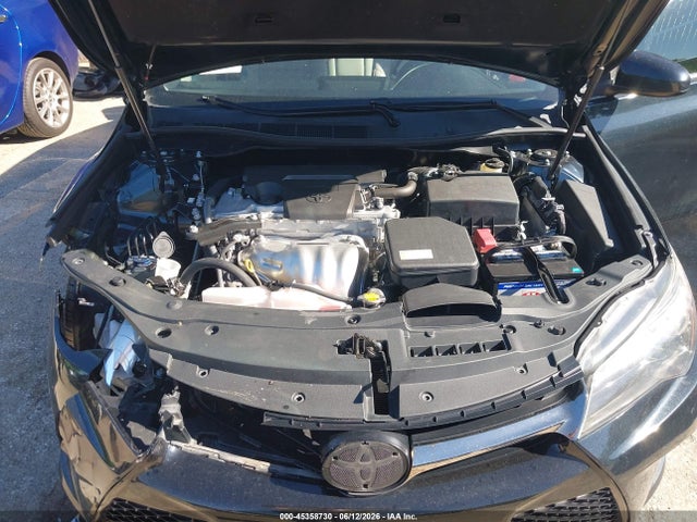 2015 Toyota CAMRY SE — фото 10