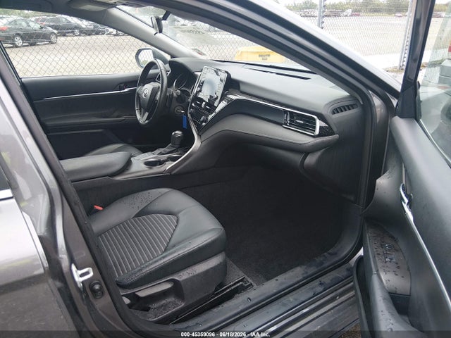 صورة 5 لـ 2023 Toyota CAMRY SE