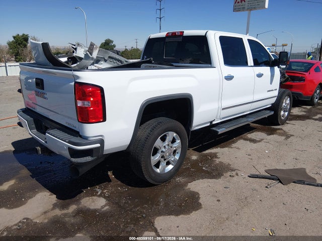 صورة 4 لـ 2017 GMC SIERRA 2500HD DENALI