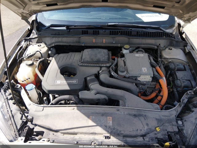 صورة 10 لـ 2019 FORD FUSION HYBRID SE