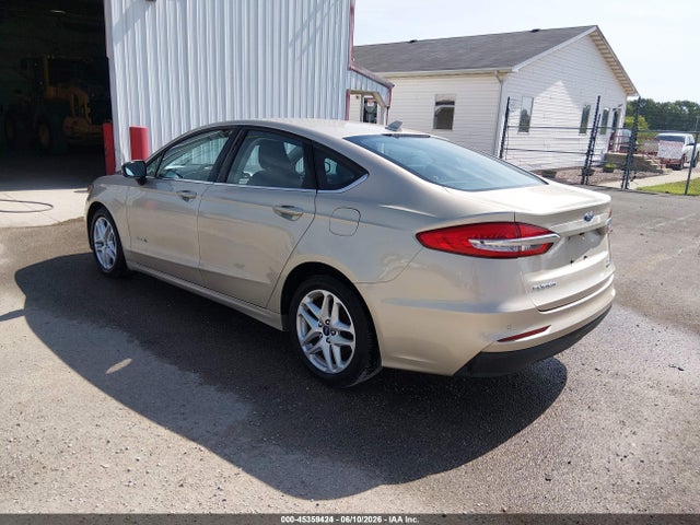 صورة 3 لـ 2019 FORD FUSION HYBRID SE