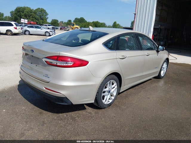 صورة 4 لـ 2019 FORD FUSION HYBRID SE