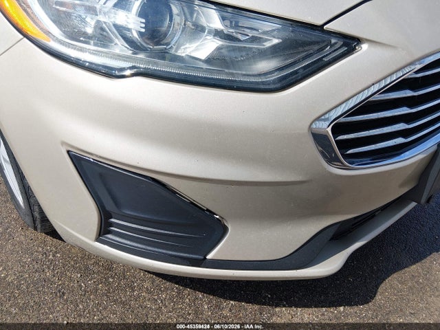 صورة 6 لـ 2019 FORD FUSION HYBRID SE