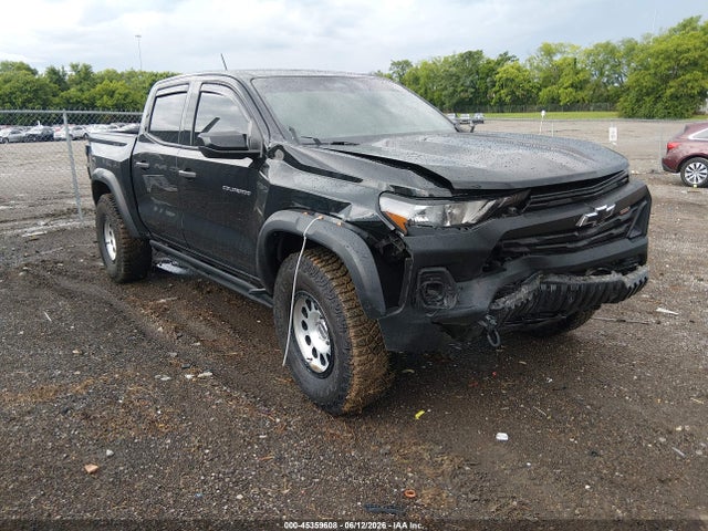 2025 Chevrolet COLORADO 4WD TRAIL BOSS — фото 1