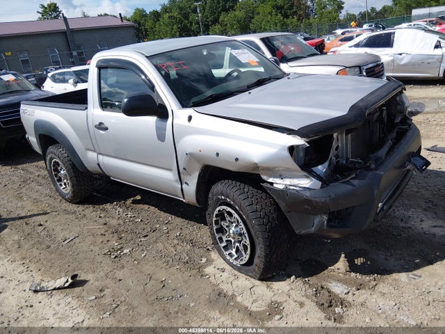 2013 TOYOTA TACOMA 
