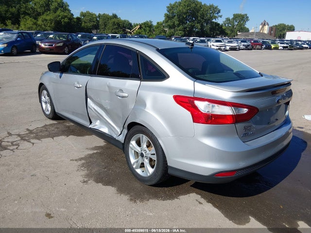 2012 FORD FOCUS SE 照片 3