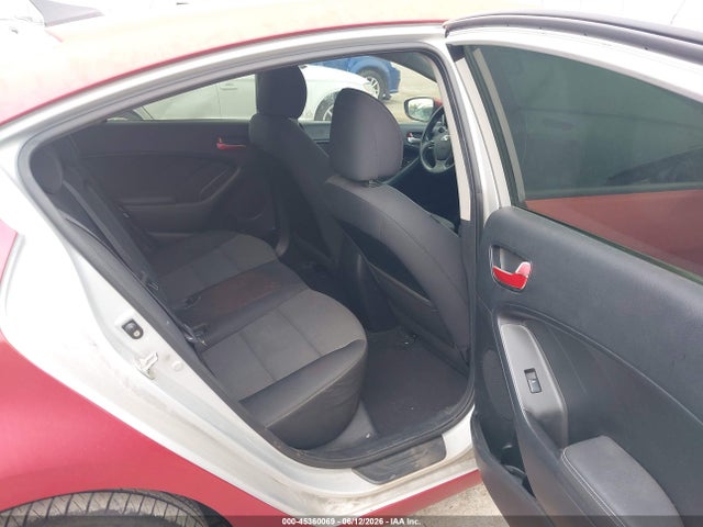 2018 KIA FORTE LX 照片 8