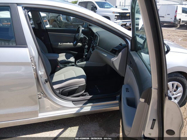 2020 Hyundai ELANTRA SE 照片 5