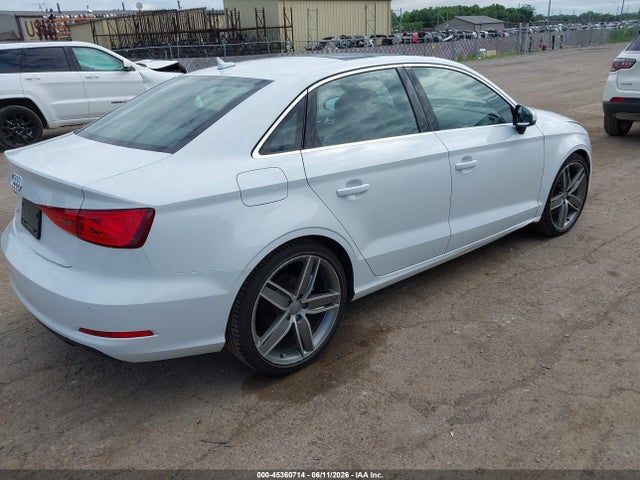 2016 AUDI A3 1.8T PREMIUM — фото 4