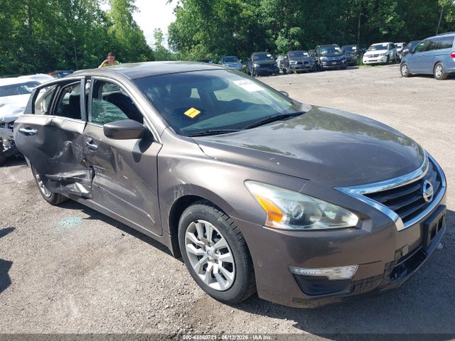 2014 Nissan ALTIMA 2.5 S — миниатюра 13