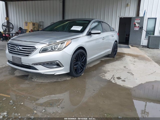صورة 2 لـ 2015 Hyundai SONATA SE
