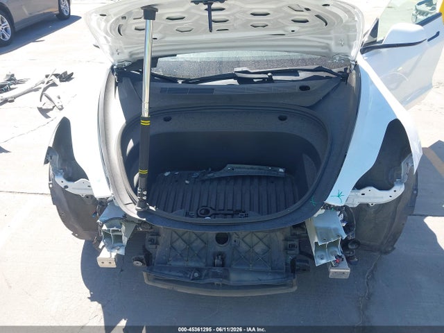 صورة 10 لـ 2021 Tesla MODEL 3 PERFORMANCE DUAL MOTOR ALL-WHEEL DRIVE