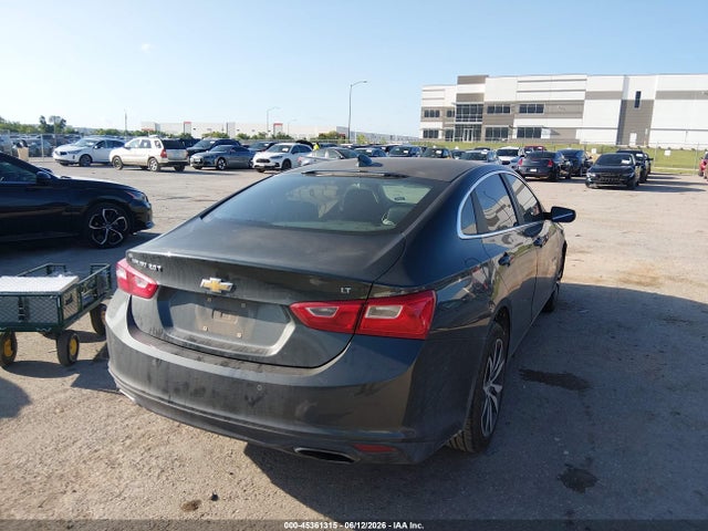 2016 Chevrolet MALIBU 2LT photo 4