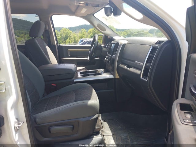 صورة 5 لـ 2017 RAM 1500 BIG HORN 4X4 5'7 BOX