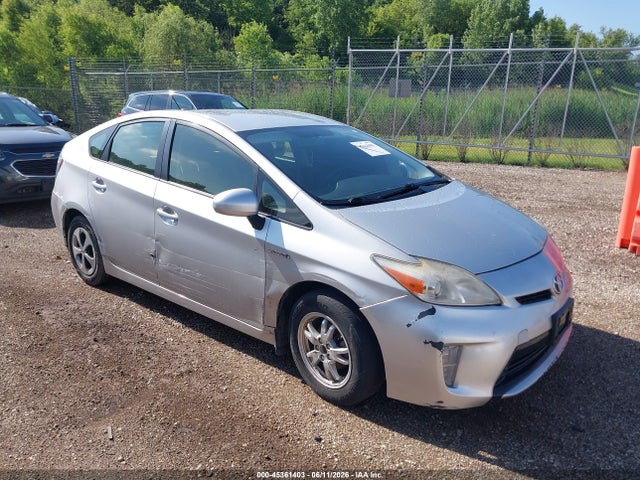 2014 Toyota PRIUS TWO — фото 1