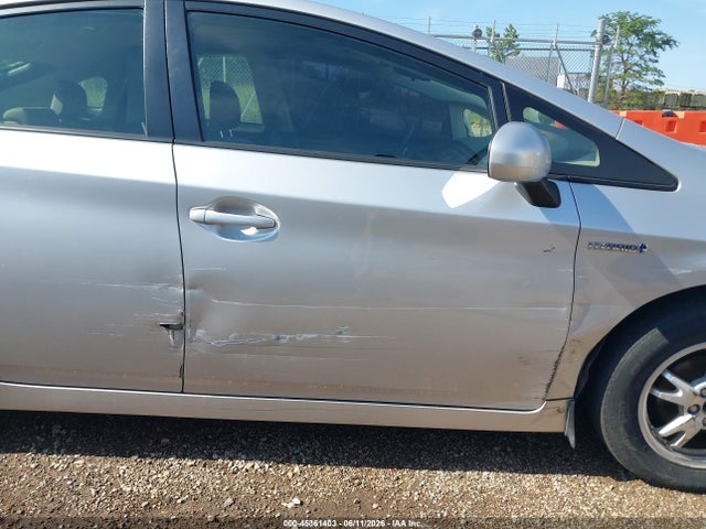 2014 Toyota PRIUS TWO — фото 6
