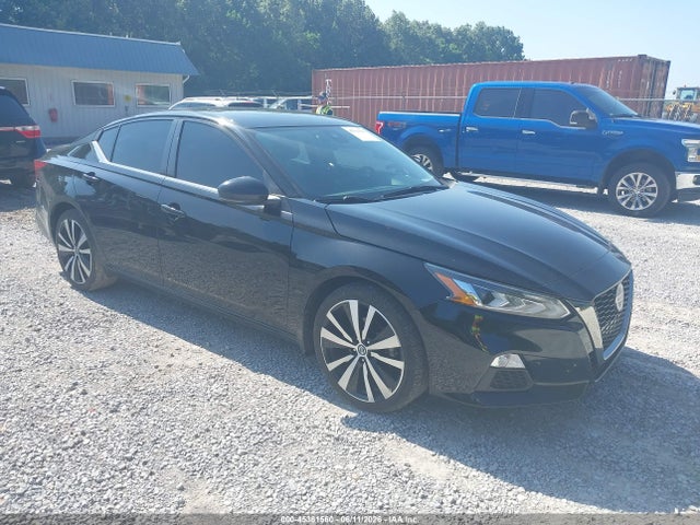 2021 NISSAN ALTIMA SR FWD