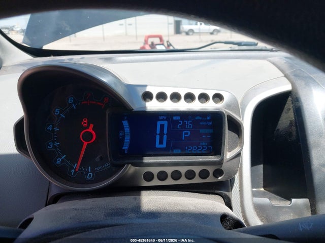 صورة 7 لـ 2016 Chevrolet SONIC LT AUTO