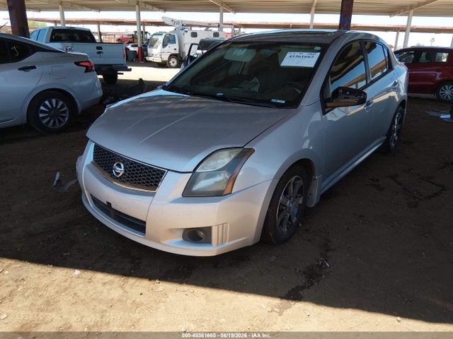 2012 Nissan SENTRA 2.0 SR 照片 2