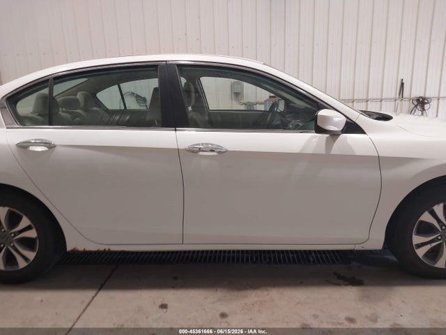 2013 Honda ACCORD LX — миниатюра 13