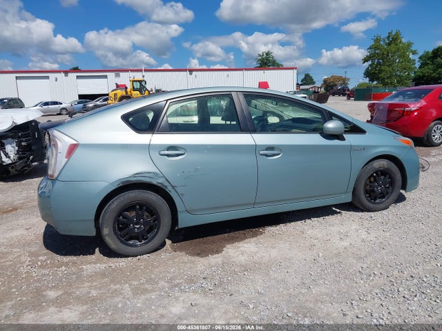 2013 Toyota PRIUS TWO 照片 6