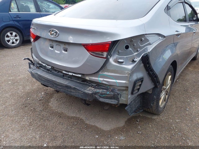 صورة مصغرة 13 لـ 2015 Hyundai ELANTRA SE