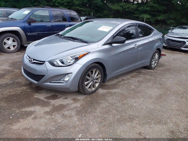 صورة 2 لـ 2015 Hyundai ELANTRA SE