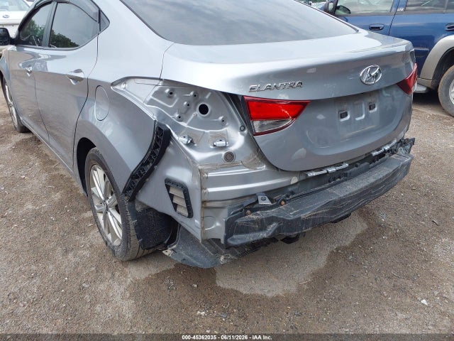 صورة 6 لـ 2015 Hyundai ELANTRA SE