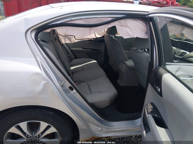 2015 Honda ACCORD LX — фото 8