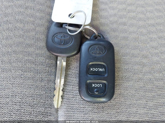 صورة مصغرة 11 لـ 2006 Toyota COROLLA LE