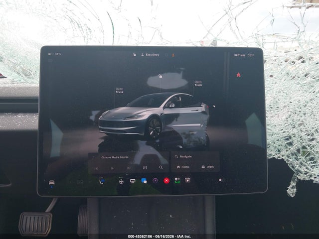 2025 Tesla MODEL 3 LONG RANGE ALL-WHEEL DRIVE 缩略图 18