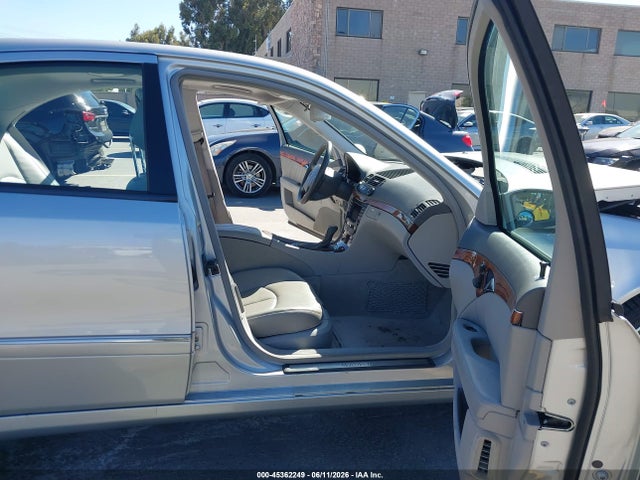 صورة 5 لـ 2004 Mercedes-BENZ E 500