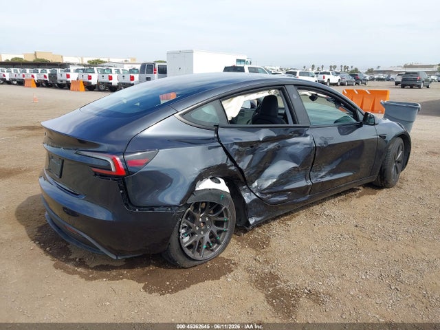 صورة 4 لـ 2025 Tesla MODEL 3 LONG RANGE REAR-WHEEL DRIVE/STANDARD REAR-