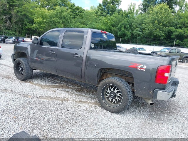 2010 Chevrolet SILVERADO 1500 LT — фото 3