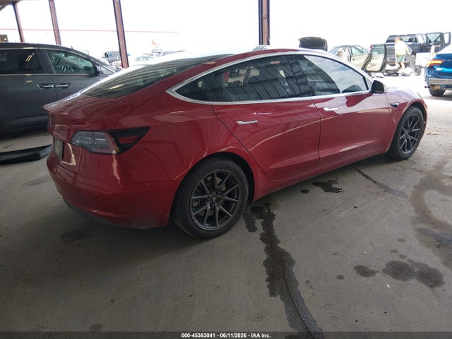 2020 Tesla MODEL 3 STANDARD RANGE PLUS REAR-WHEEL DRIVE/STAND — фото 4