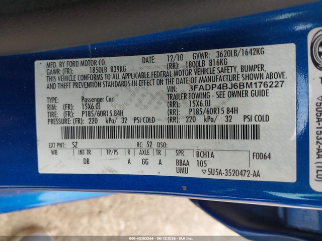 2011 FORD FIESTA SE 照片 9