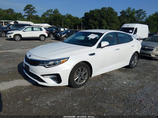 2020 KIA OPTIMA LX 照片 2