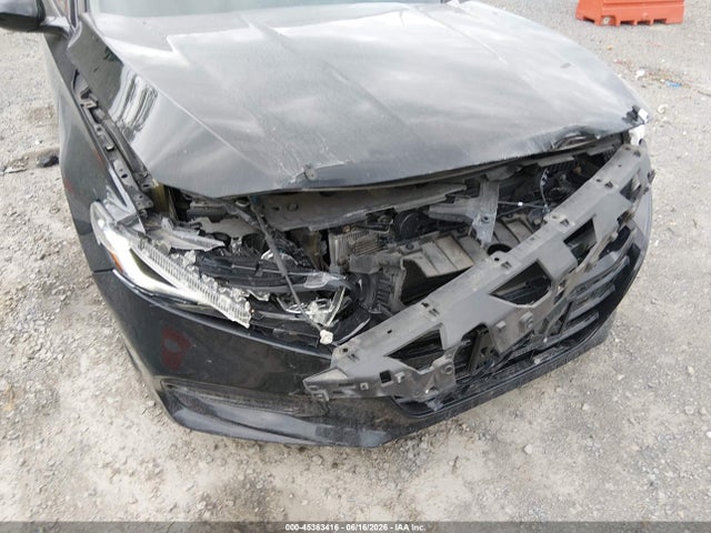 2018 Honda ACCORD EX photo 6