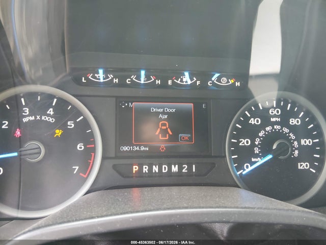 2017 FORD F-150 XLT photo 7