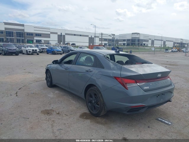 2022 Hyundai ELANTRA SEL 照片 3