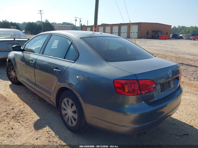 صورة 3 لـ 2011 Volkswagen JETTA 2.0L S