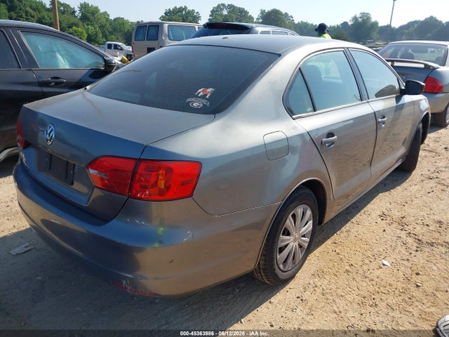 صورة 4 لـ 2011 Volkswagen JETTA 2.0L S