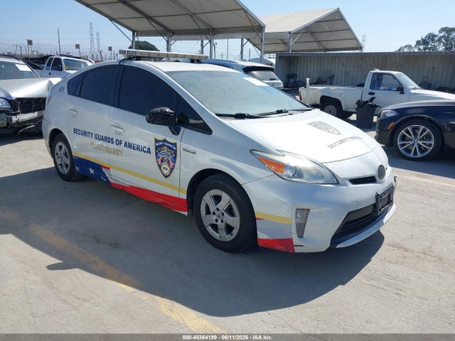 صورة 1 لـ 2014 Toyota PRIUS TWO