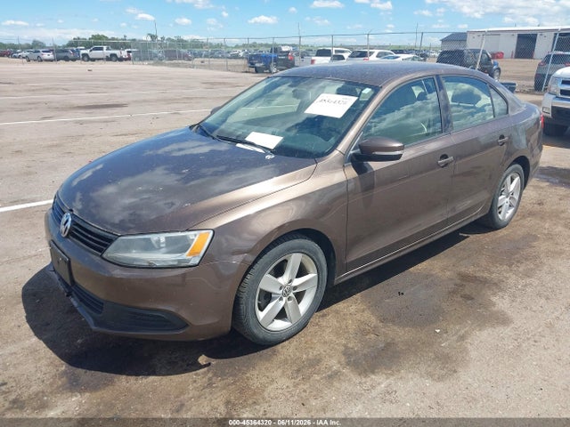 2011 Volkswagen JETTA 2.0L TDI LE — фото 2