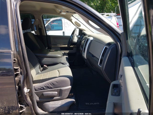 2010 Dodge RAM 1500 SLT — фото 5