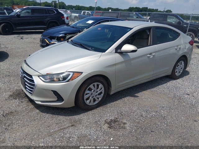 2017 Hyundai ELANTRA SE photo 2