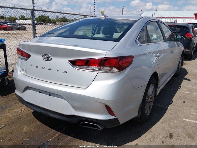 2019 Hyundai SONATA SE photo 4