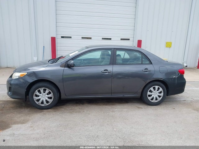 2011 Toyota COROLLA LE thumbnail 14