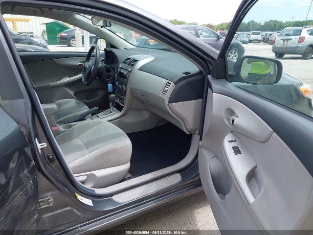 2011 Toyota COROLLA LE 照片 5